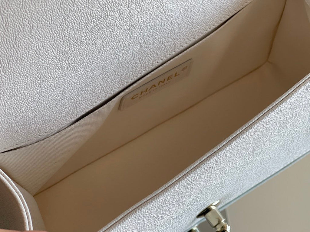 CHLMedium Classic Flap Bag 25cm White For Women A67086