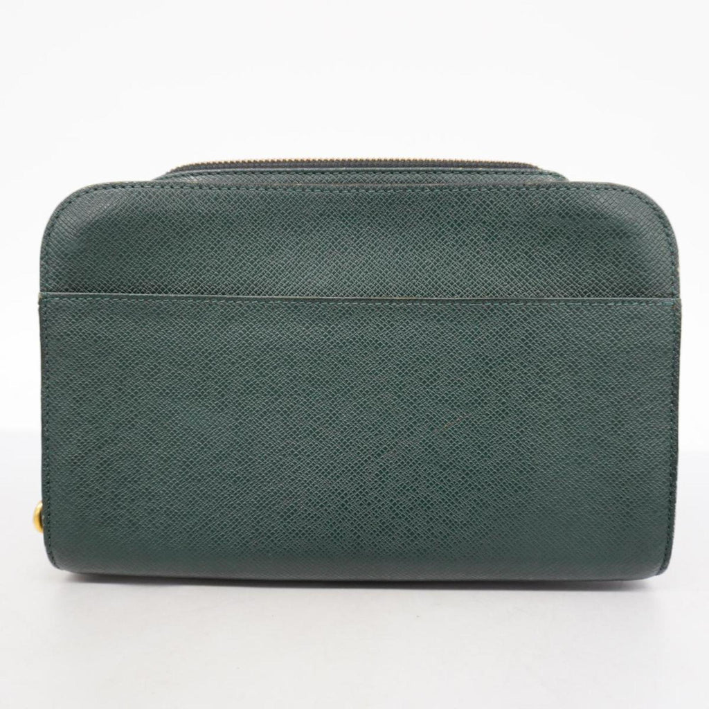 Louis Vuitton Taiga  Leather Clutch Bag ()