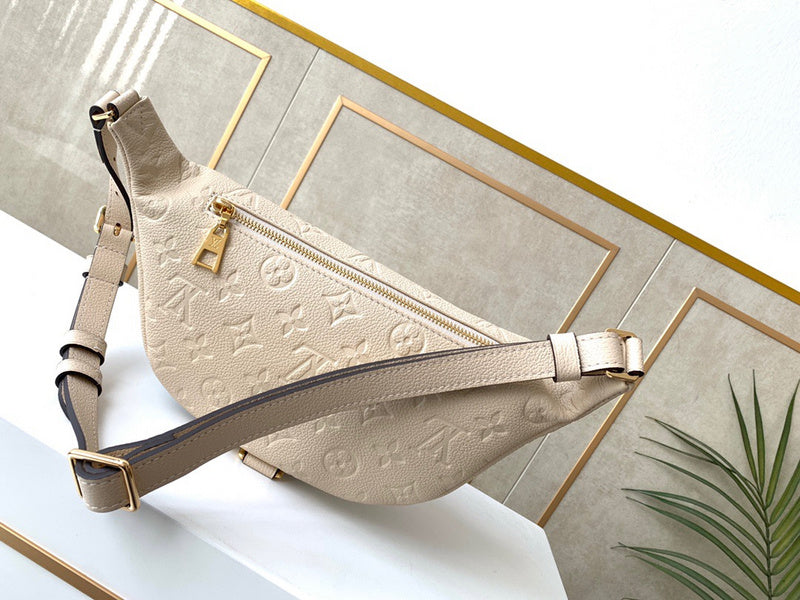 LOV2 Bags - Luxurious Bags  1546