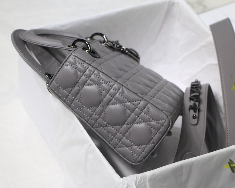 ELE - Dir Bags - 2552