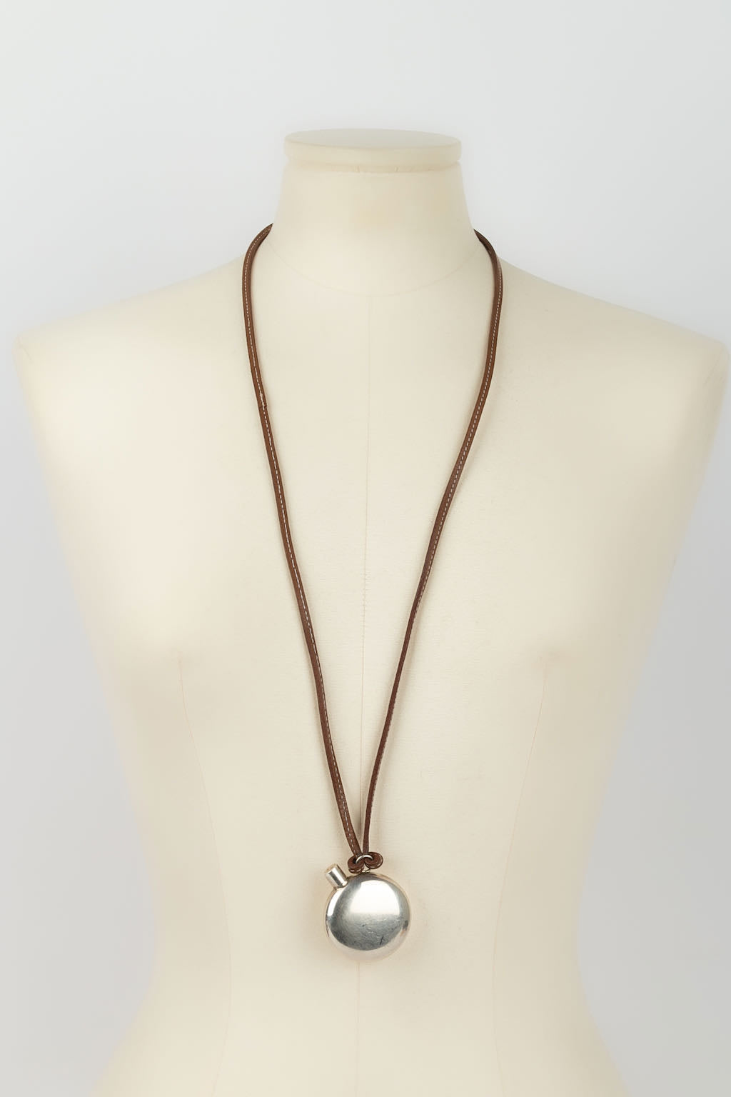 Collier fiole porte parfum HermÃƒÆ’Ã‚Â¨s