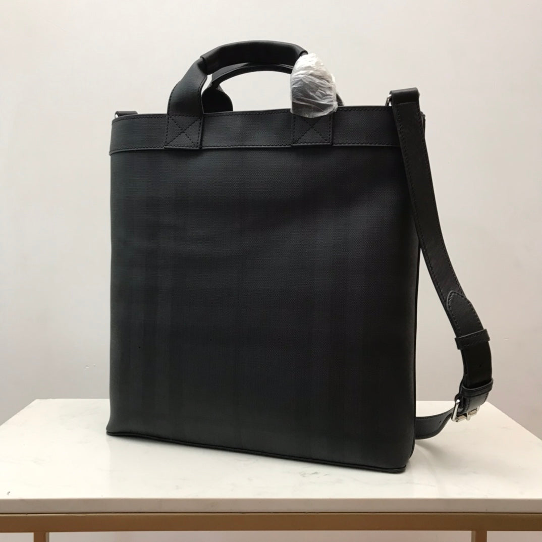 GLAMI Logo Graphic Convertible Tote London Check Canvas Large For Men, Bags 15in/38cm