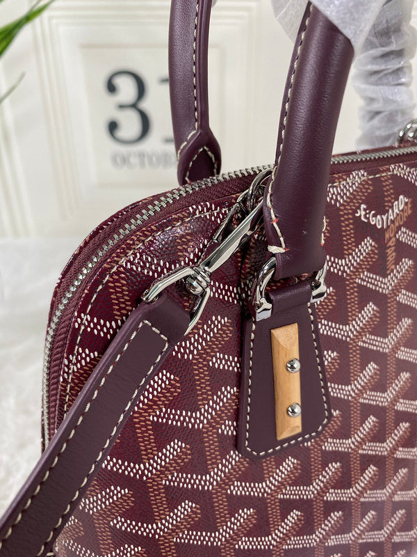 ELE - GOD Bags - 135