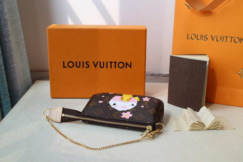 LOV2 Bags - Luxurious Bags  1823
