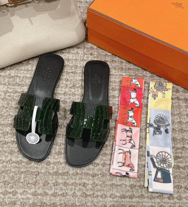 SAMC - HMS Women Shoes - 586