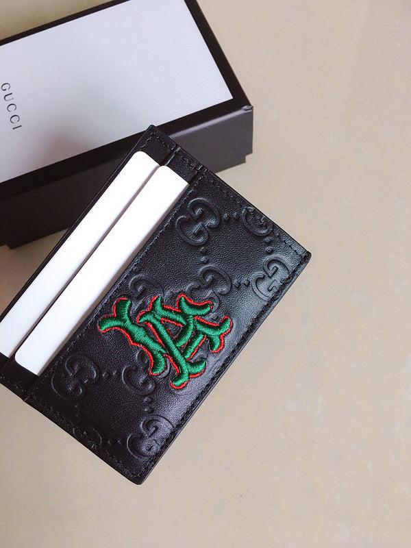 Glami-is - Guki Card Case - 062
