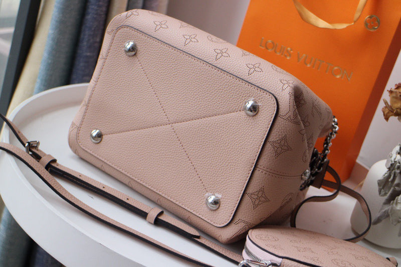 LOV2 Bags - Luxurious Bags  1711