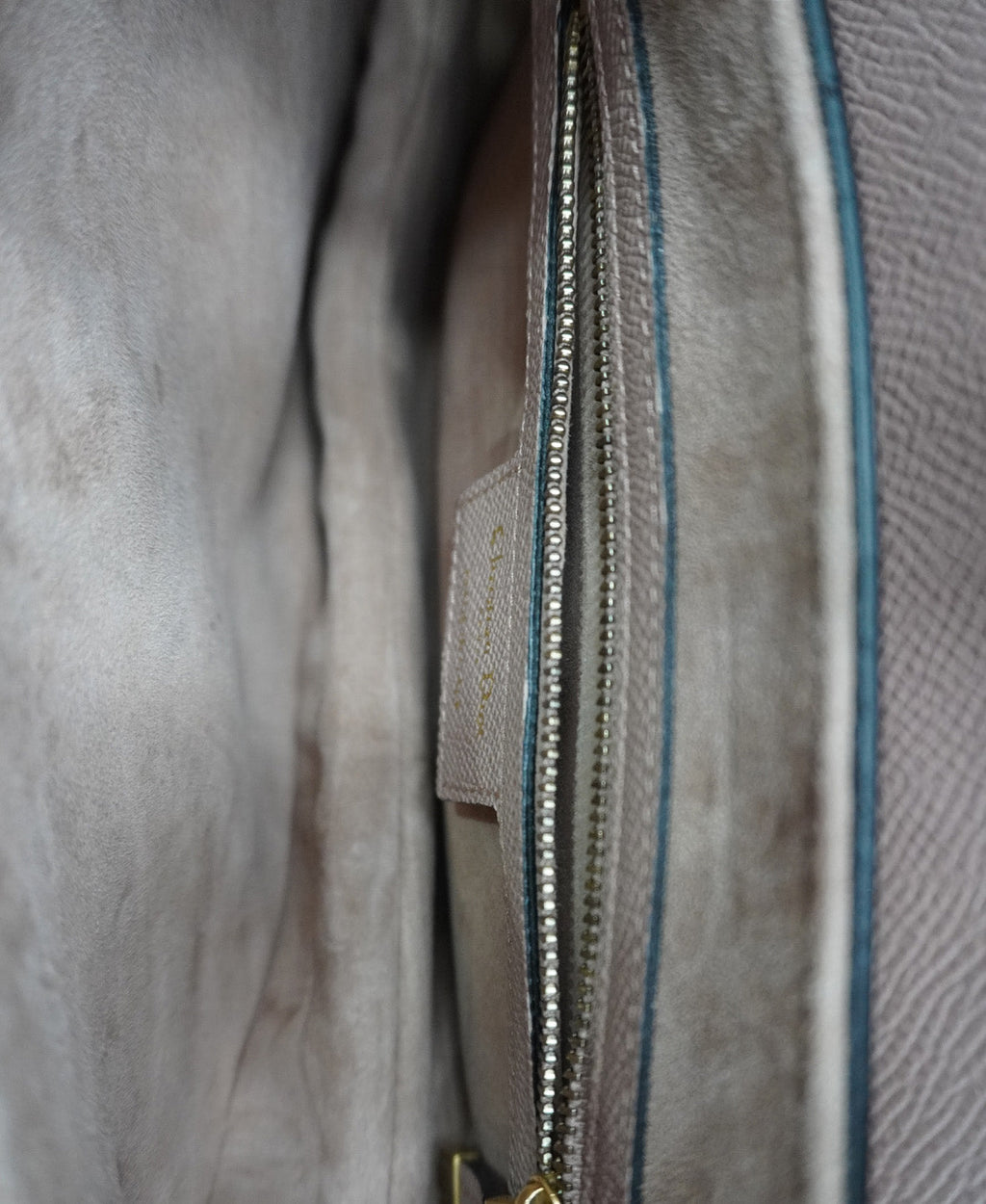 Medium Saddle Grained Calfskin Shoulder Bag Dusty Pink