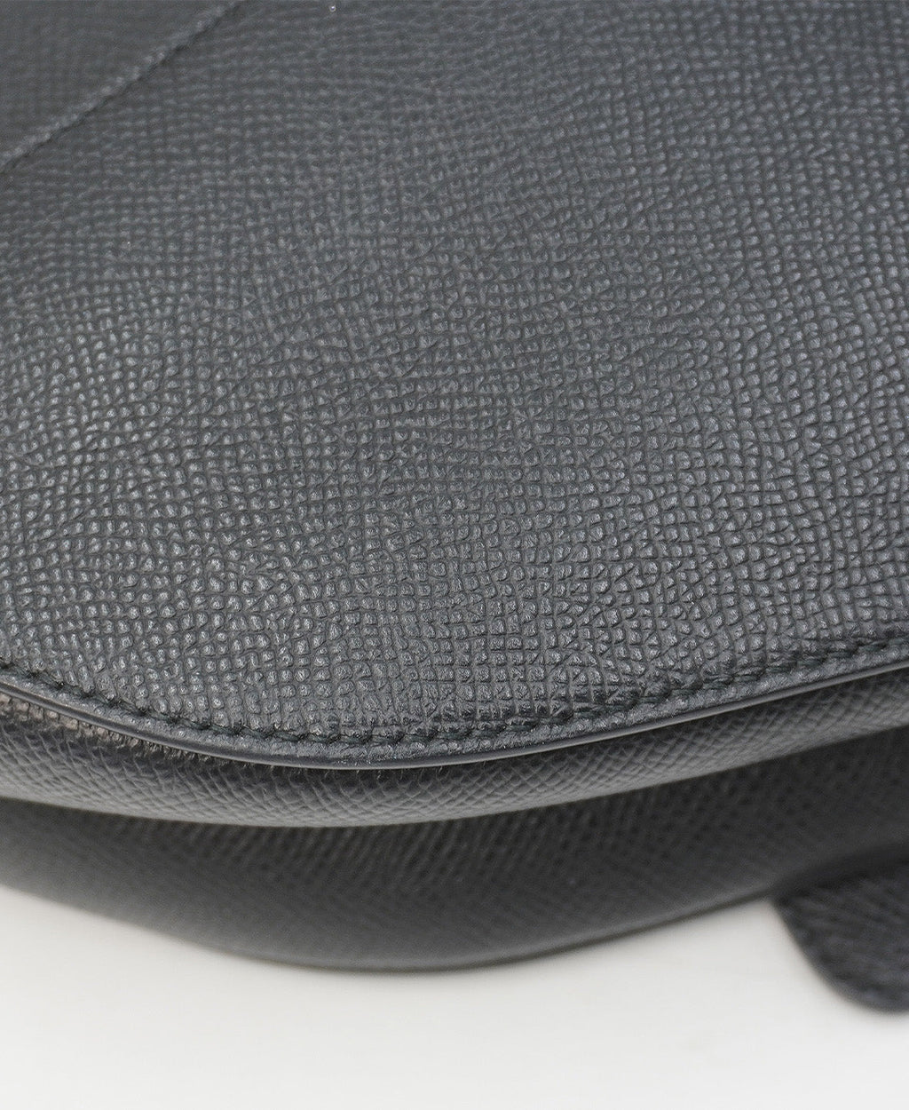 Saddle Grained Leather Calfskin with Strap Black