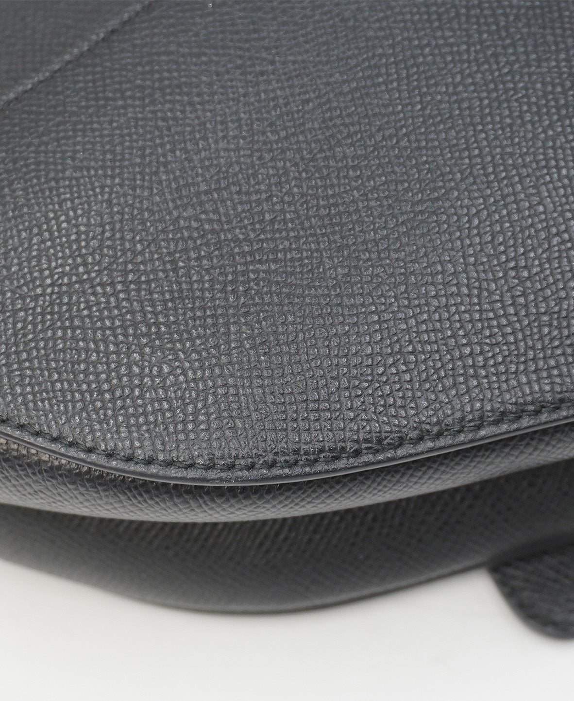 Saddle Grained Leather Calfskin with Strap Black