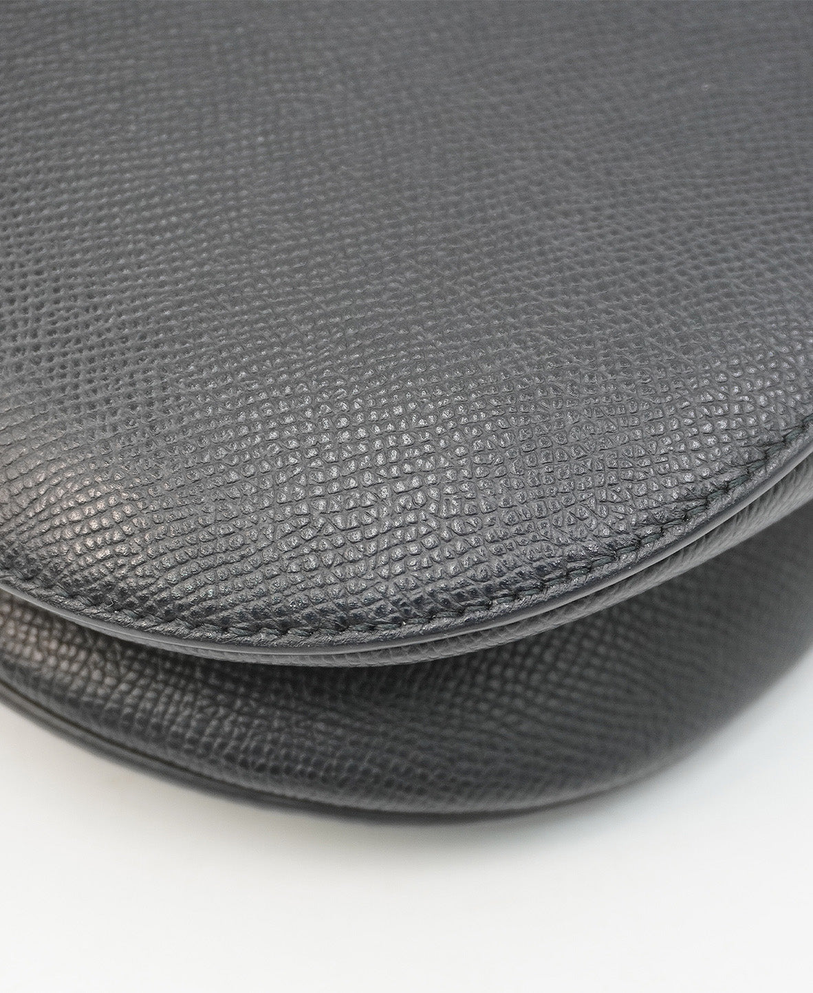 Saddle Grained Leather Calfskin with Strap Black