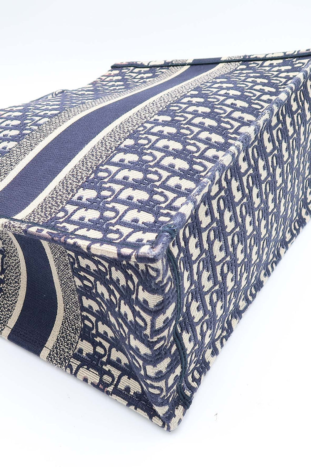 Medium Oblique Book Tote Navy