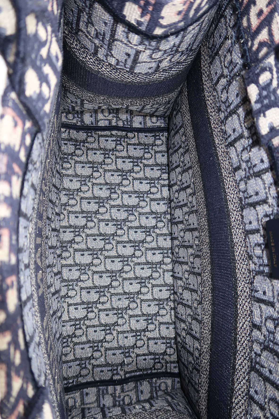 Medium Oblique Book Tote Navy