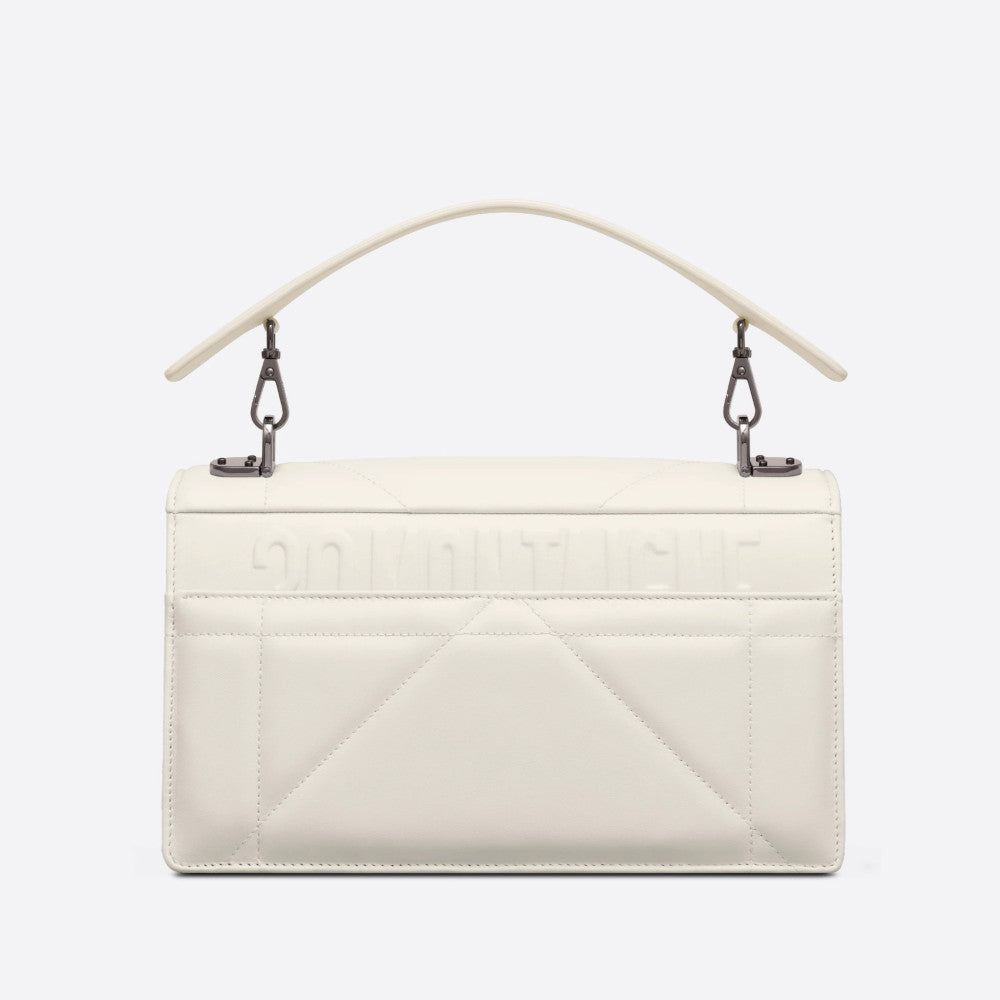 30 MONTAIGNE BOX BAG WITH HANDLE