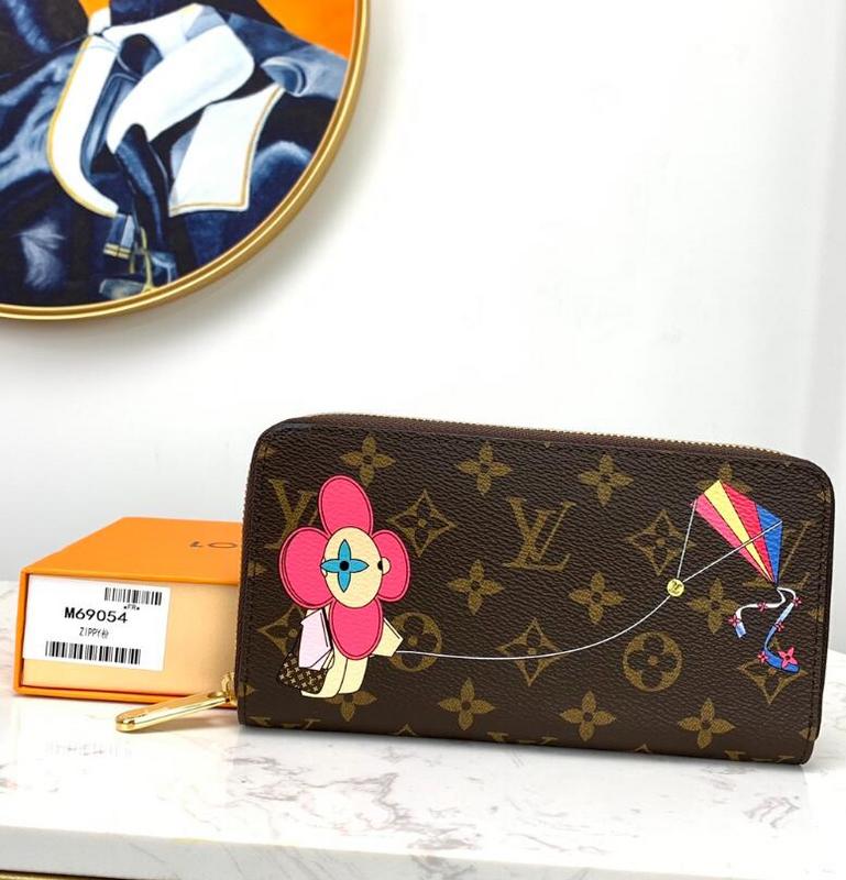 SAMC - Mix Wallets - 114