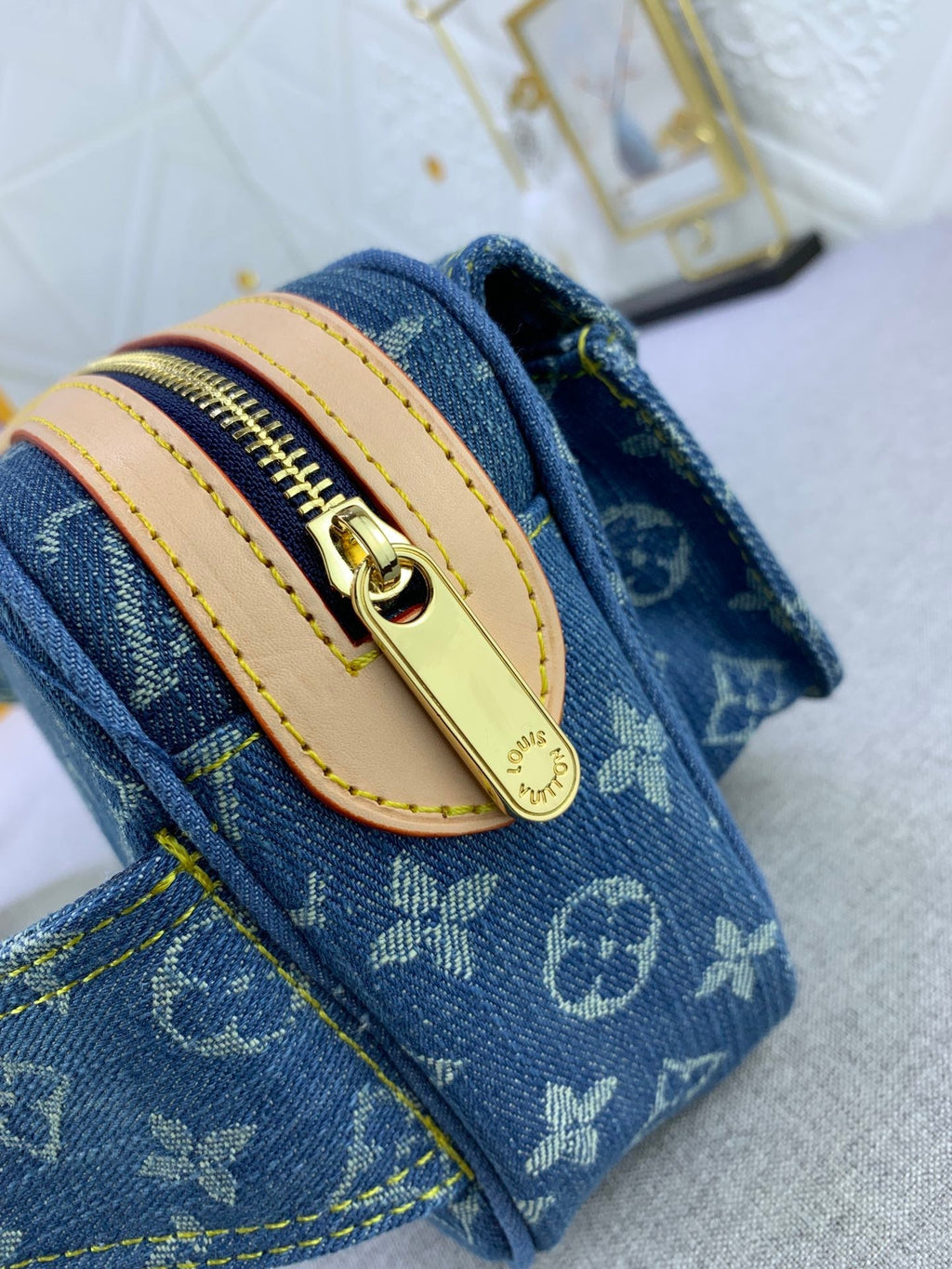 EN - New Bag LUV 639