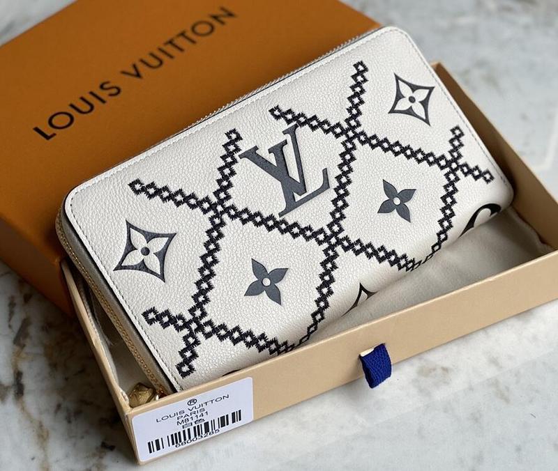 SAMC - Mix Wallets - 179