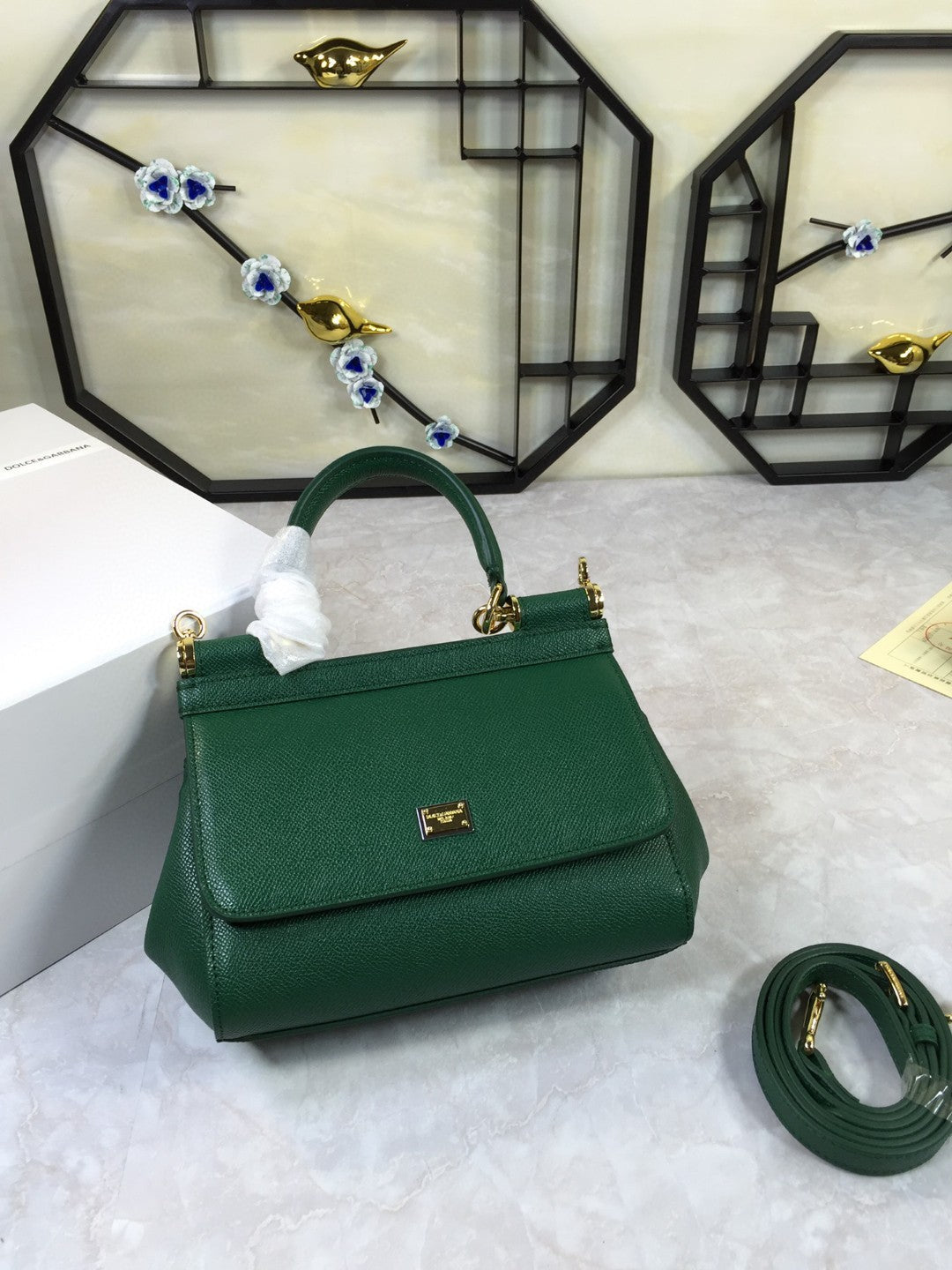 GLAMI MeGLAMIum Sicily Handbag In Dauphine Green For Women 10.2in/26cm GLAMI GLAMI4347A100187399