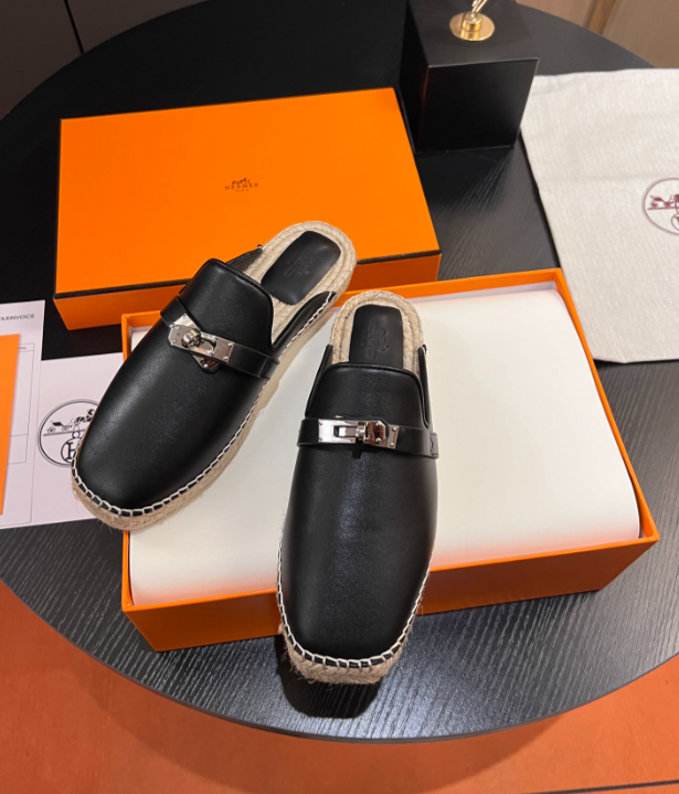 SAMC - HMS Women Shoes - 551