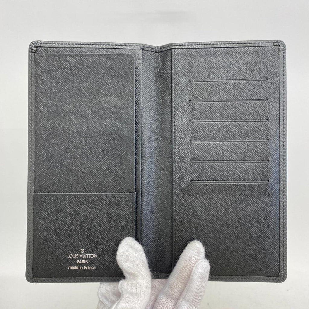 Louis Vuitton Portefeuille Brazza  Leather Wallet