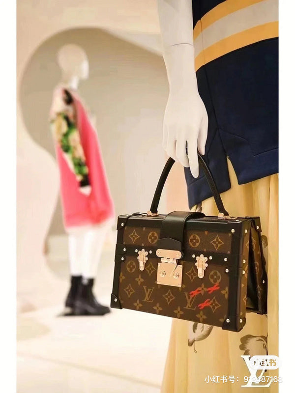 Fashion Lu-Vi bags - 3398