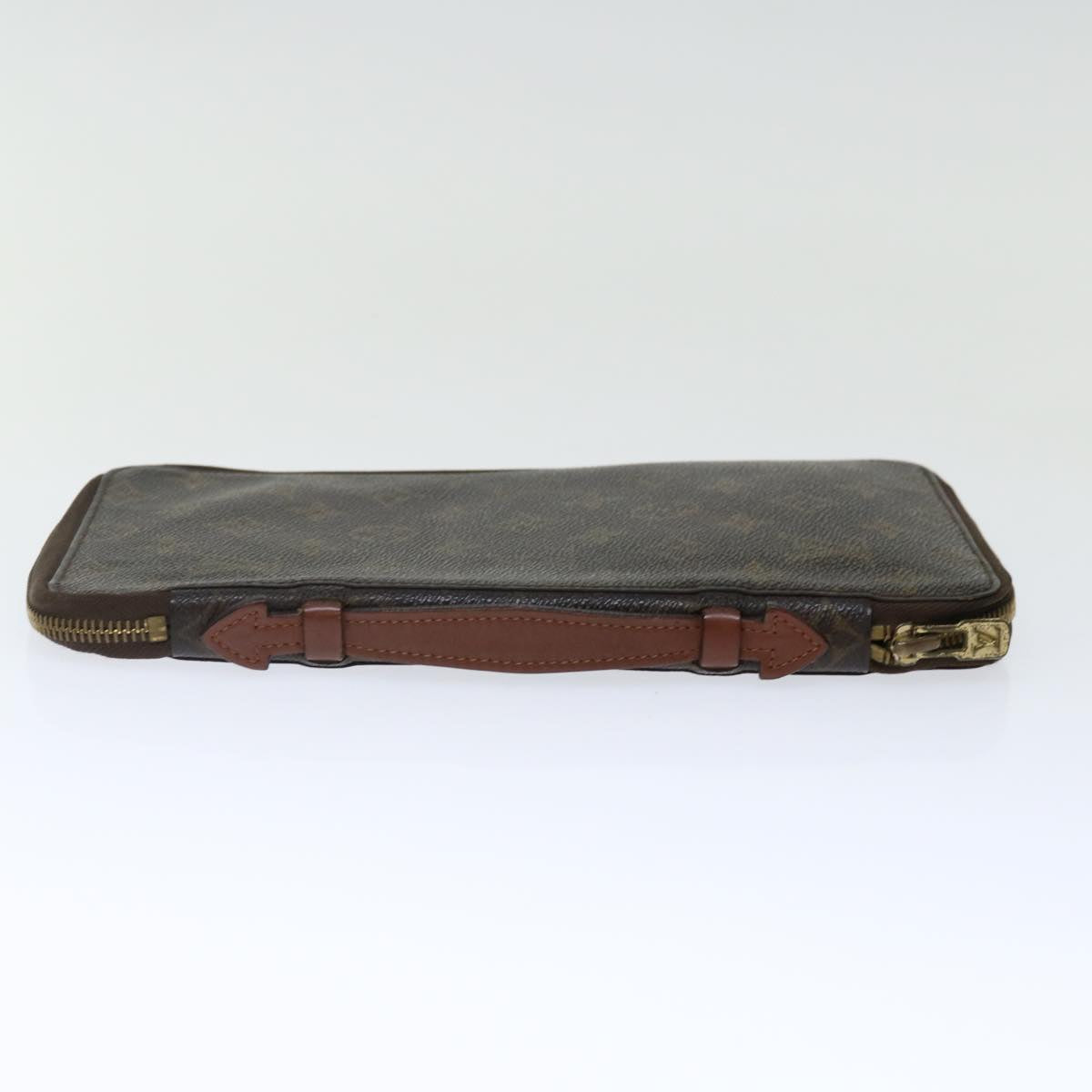 Louis Vuitton Monogram Poche Escapade Travel Case