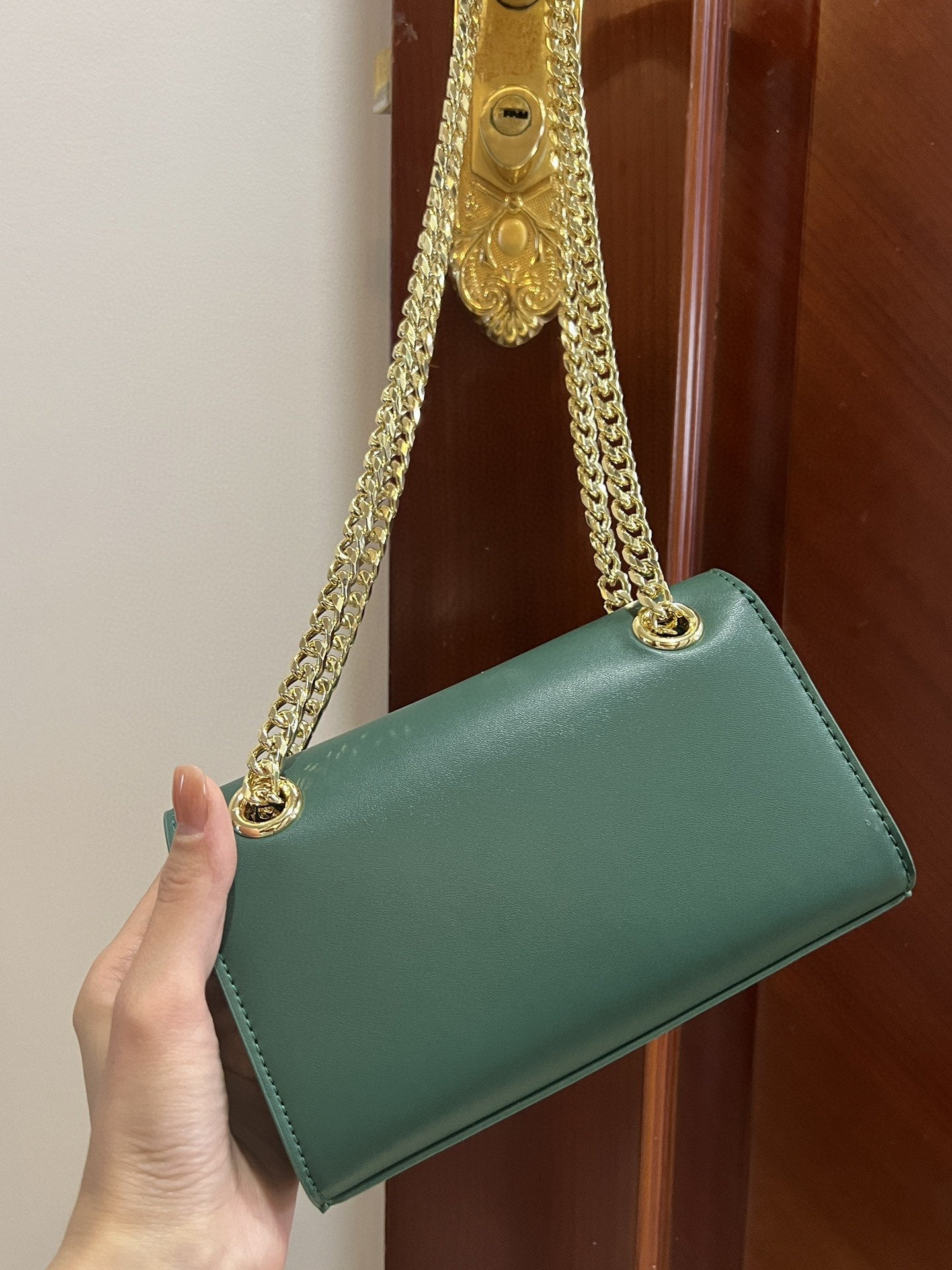 GLAMI Polished 3.5 Phone Bag Green For Women 7.3in/19cm GLAMI