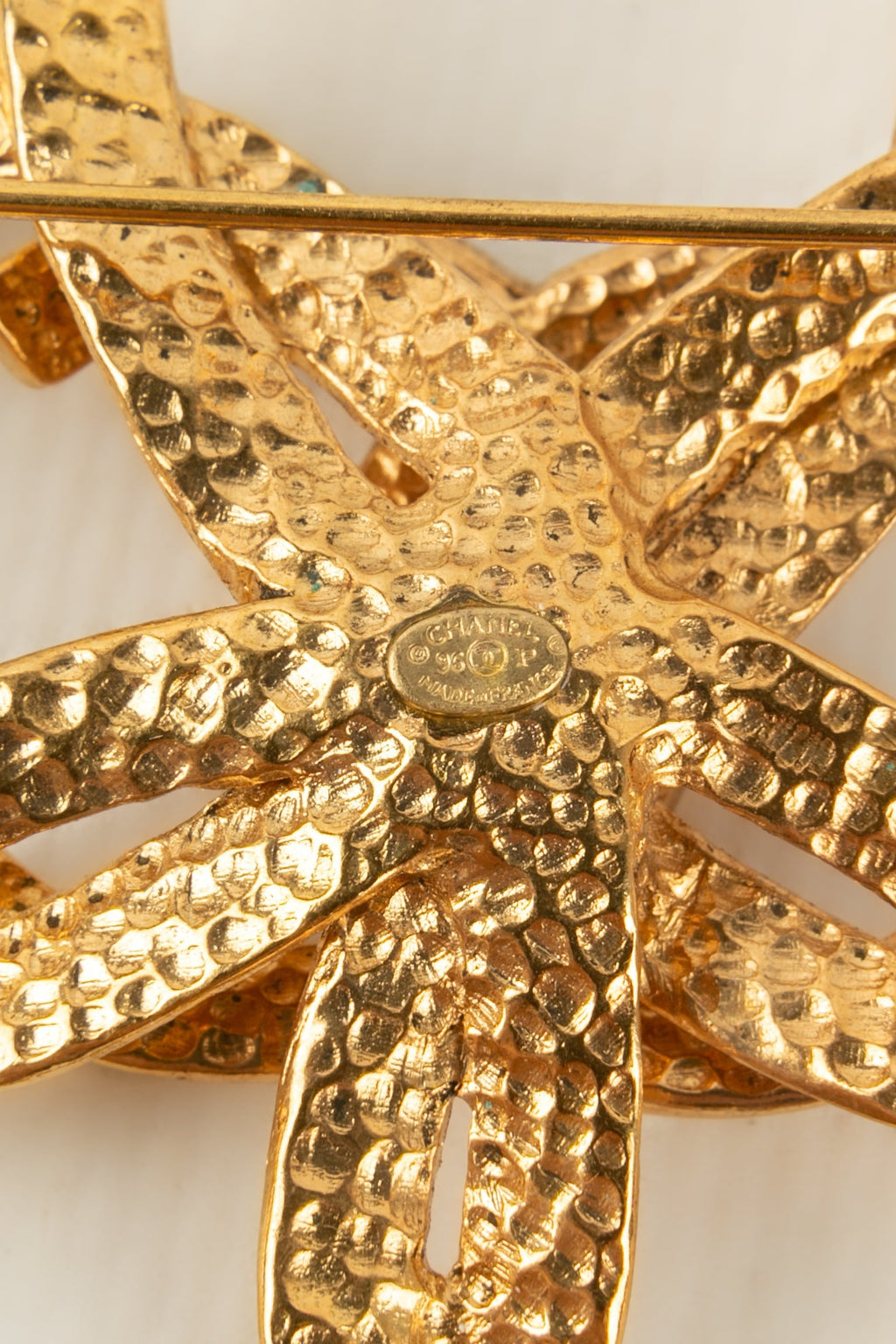 Broche fleur Chanel Printemps 1996