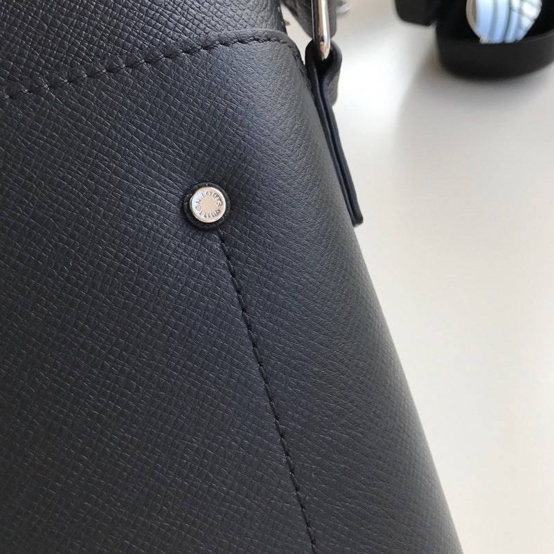 LOV2 Bags - Luxurious Bags  1806