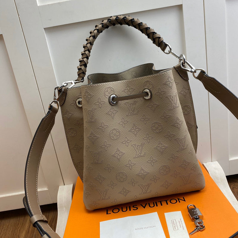 LOV2 Bags - Luxurious Bags  1833