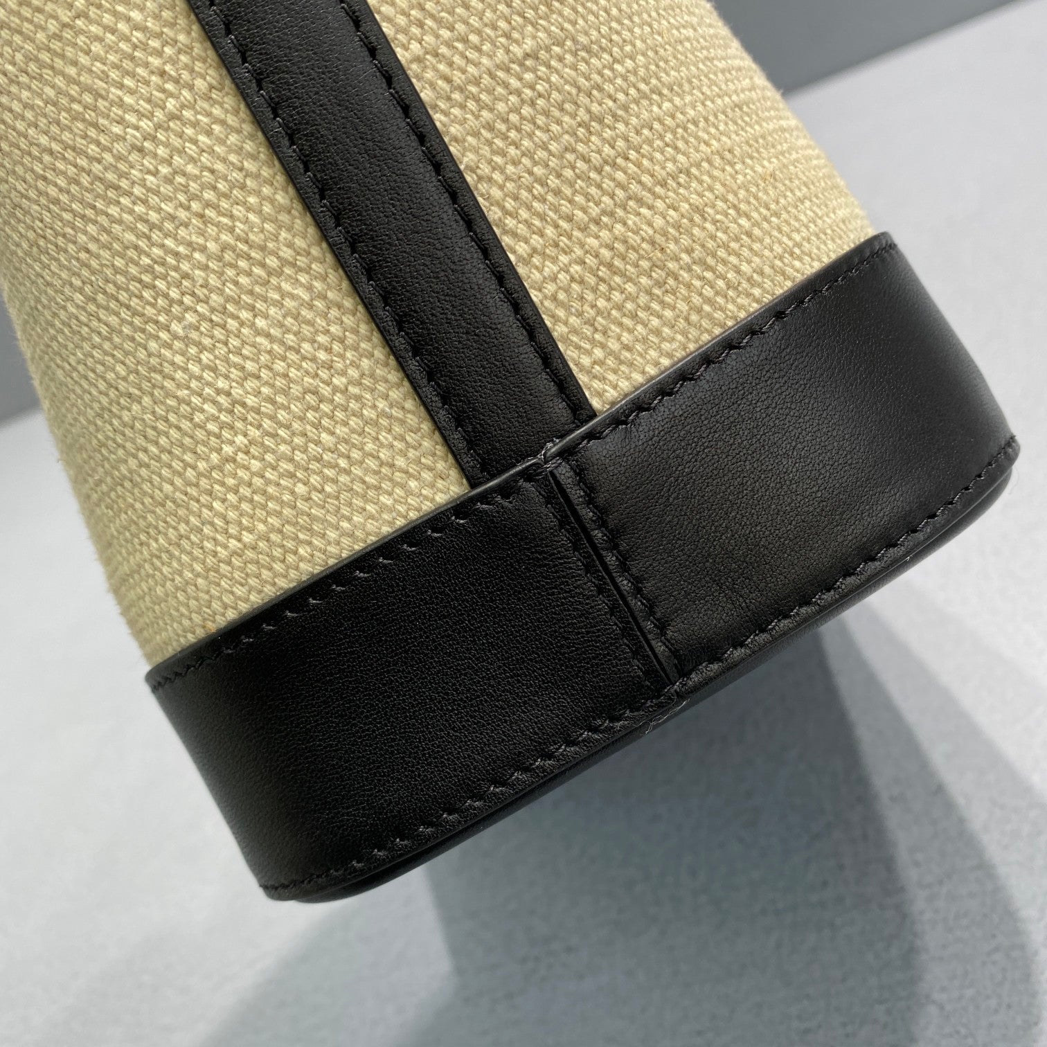 GLAMI Small Bucket Cuir Triomphe In Textile Beige/Black For Women 9in/22cm