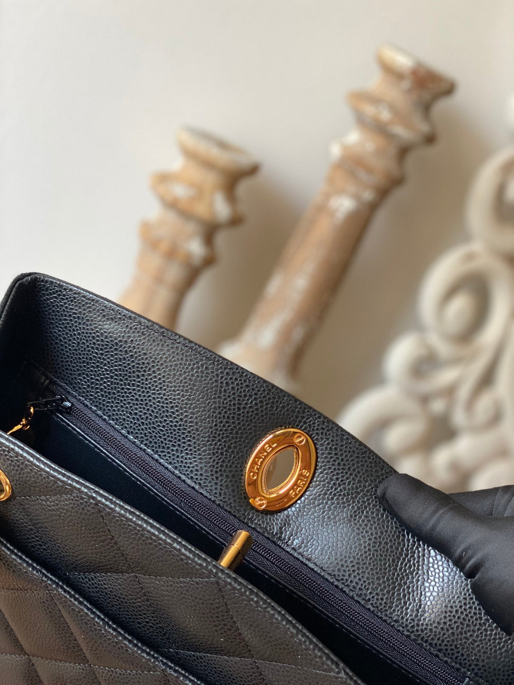 CHLVintage Black Medium Quilted Caviar Tote Bag For Women 28cm/11in