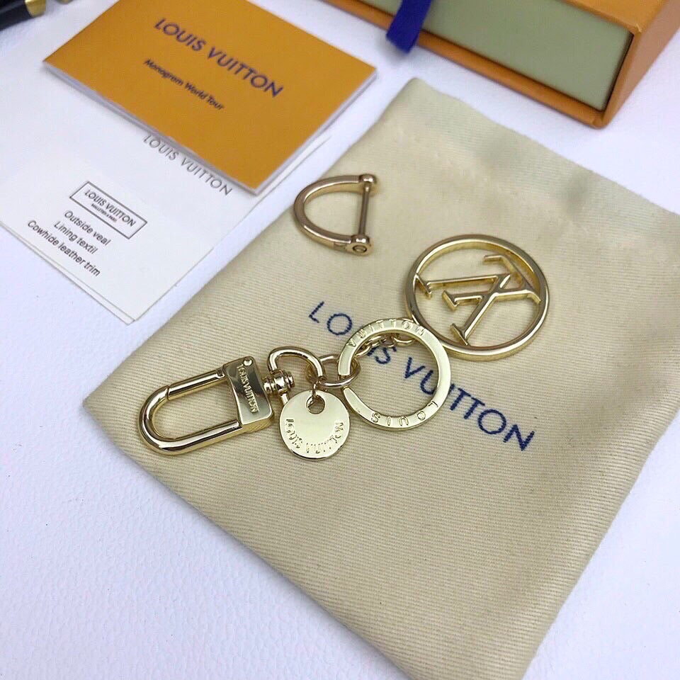 EN - Lux Keychains LUV 021