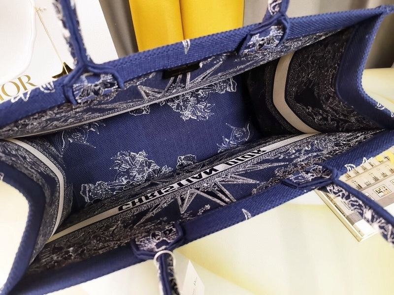 ELE - Dir Bags - 1739