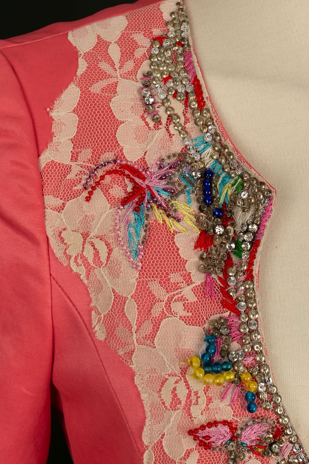 Top brodÃƒÆ’Ã‚Â©e Christian Lacroix