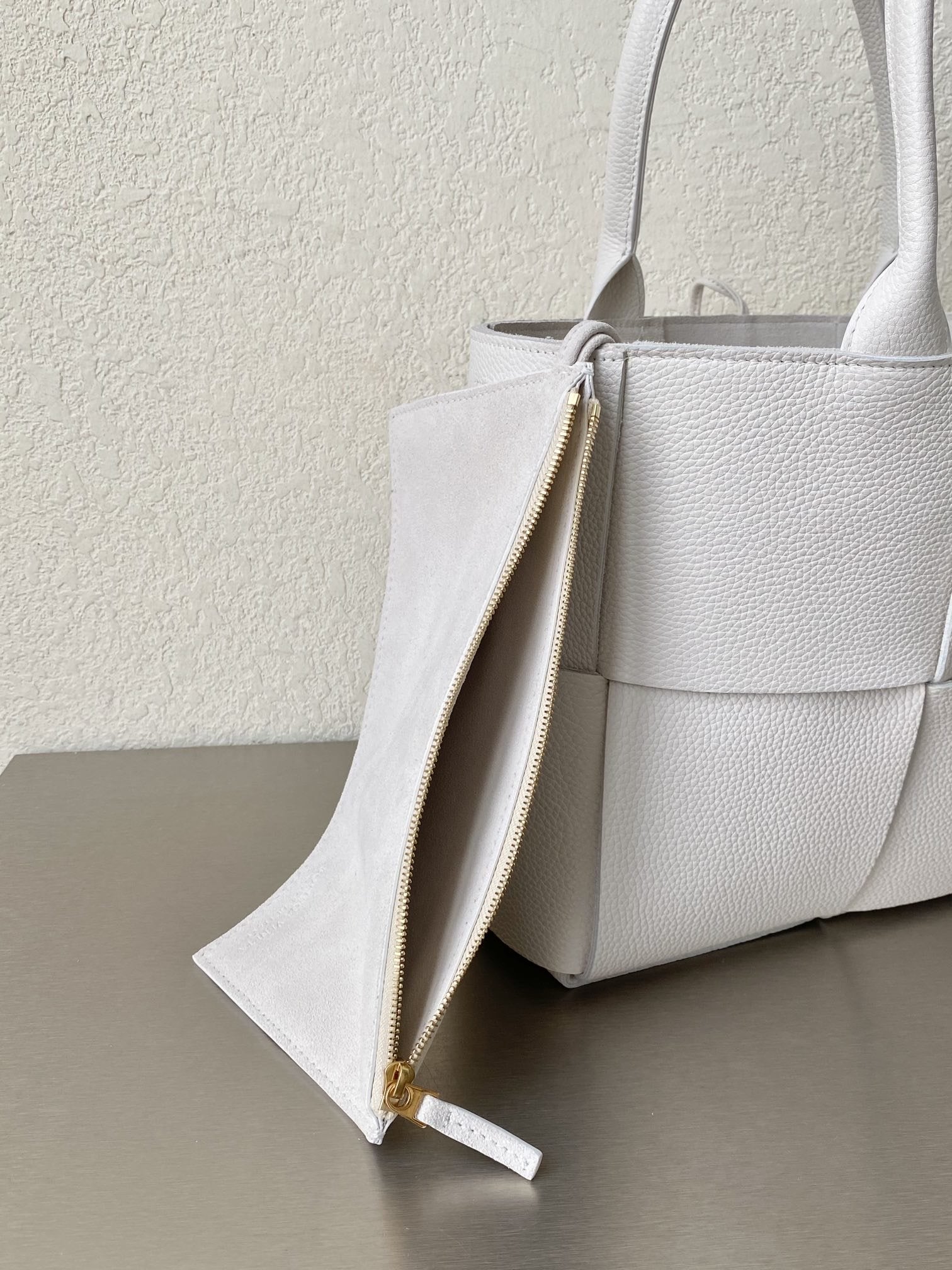 GLAMI Arco Tote Bag For Women 11.8in/30cm In Chalk 652867VCP119009