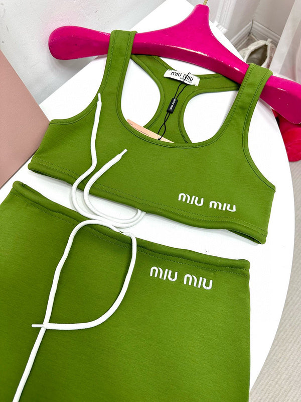 Glami - MMU Women Clothes - 723