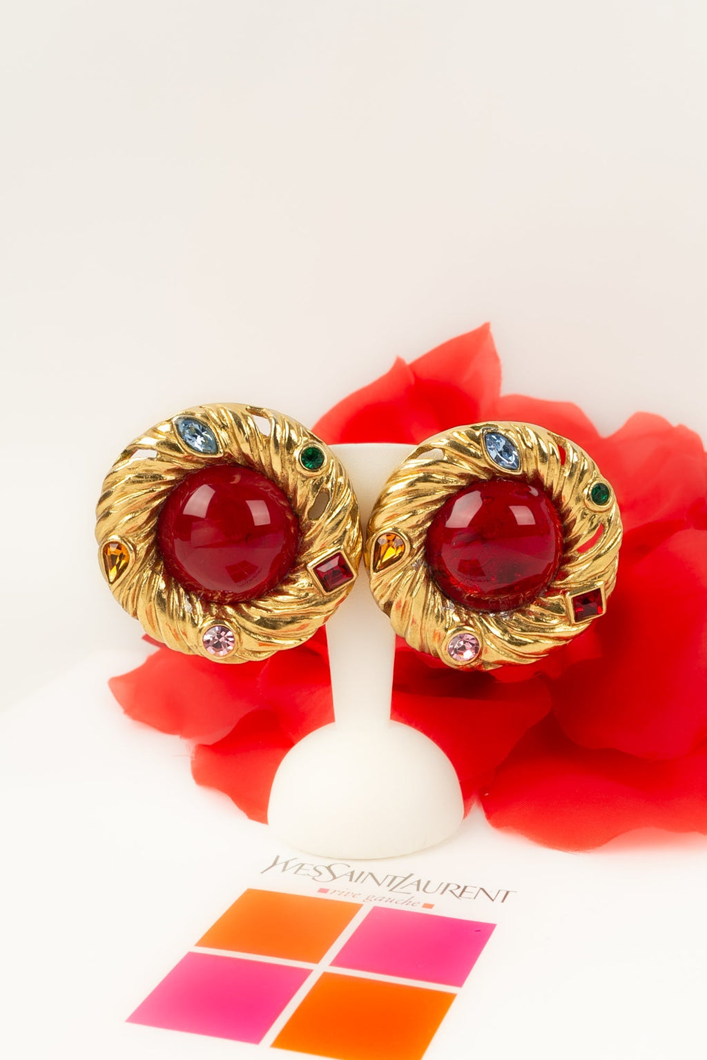 Boucles d'oreilles Yves Saint Laurent
