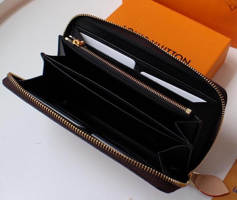 SAMC - Mix Wallets - 001