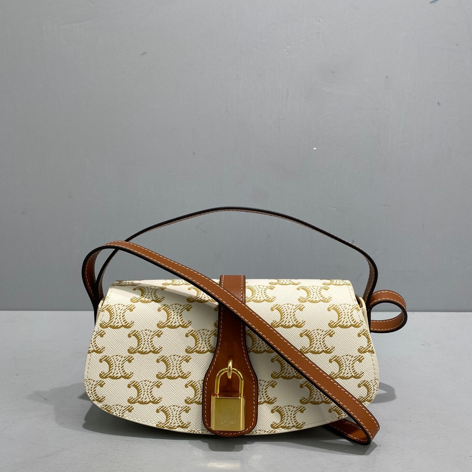 GLAMI Casual Style Bridal Logo White / Brown For Women 7in/18cm 10I592DQ2.01TA