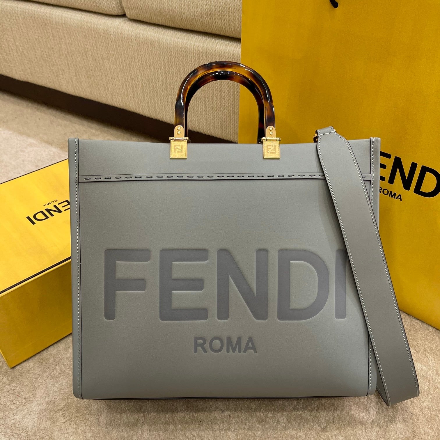FI Tote Bag Grey For Women, Wonmen’s Bags 13.8in/35cm FF 8BH386AGLAMILF1BZC
