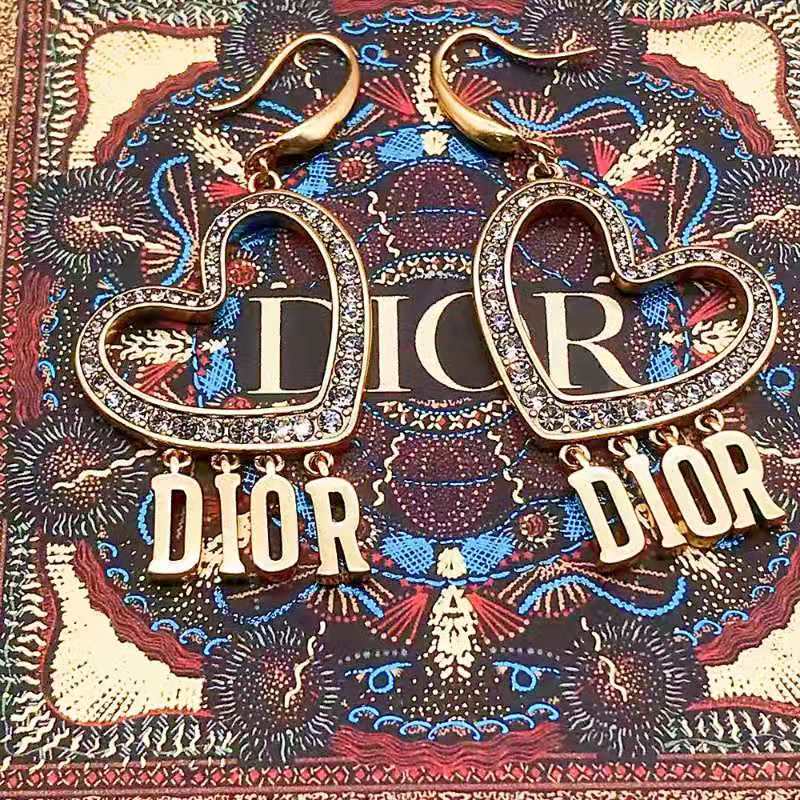 EN - Lux Earring Dir 009
