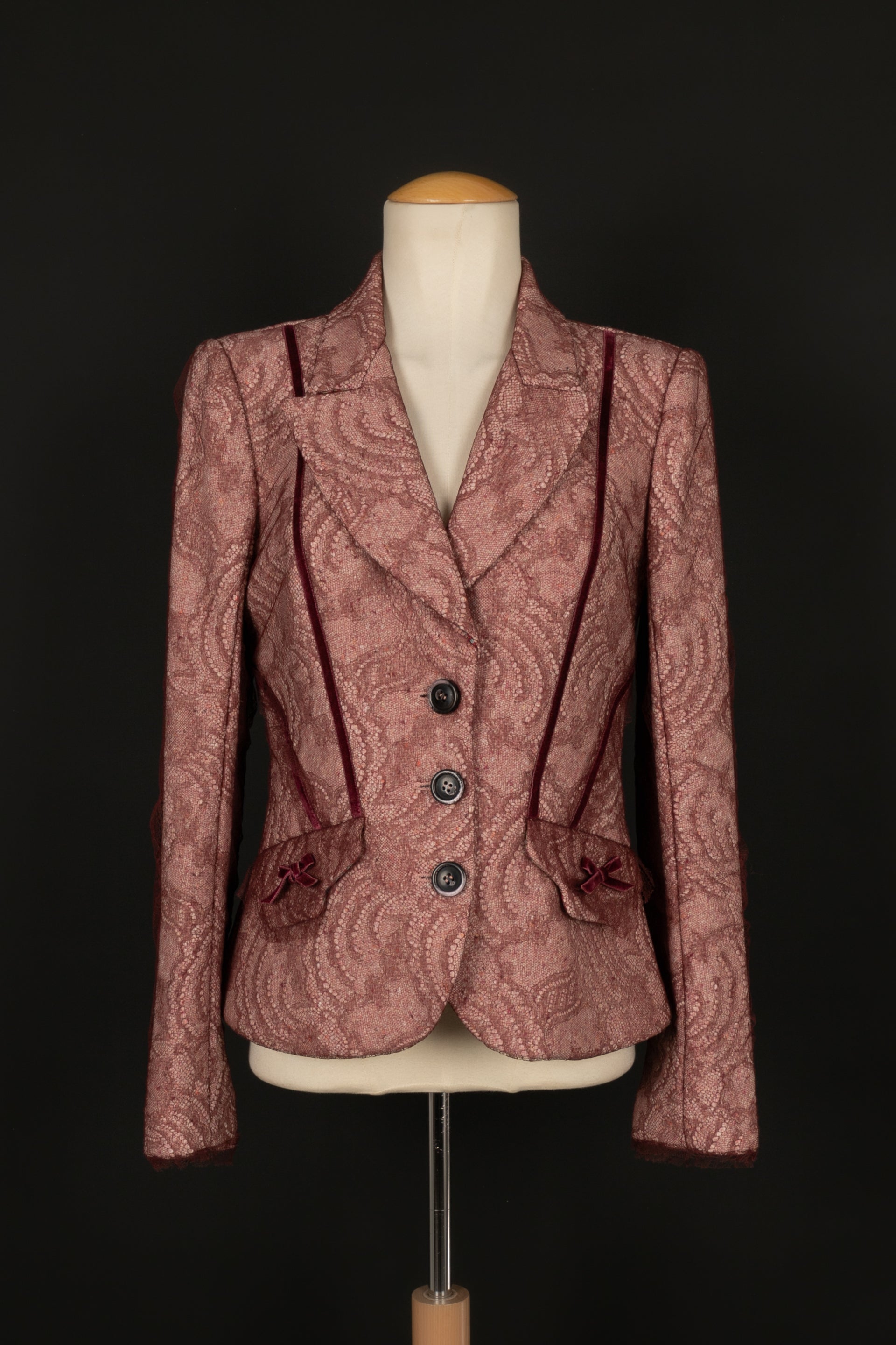 Veste en dentelle Christian Lacroix