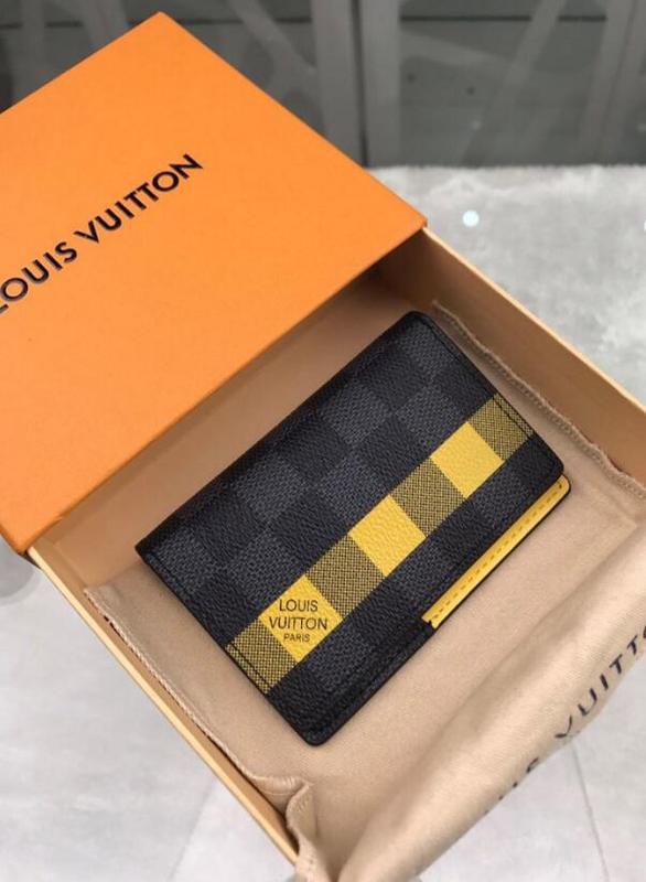SAMC - Mix Wallets - 008