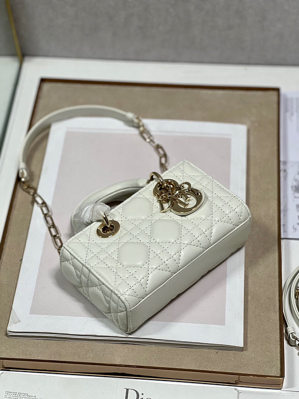 ELE - Dir Bags - 1802