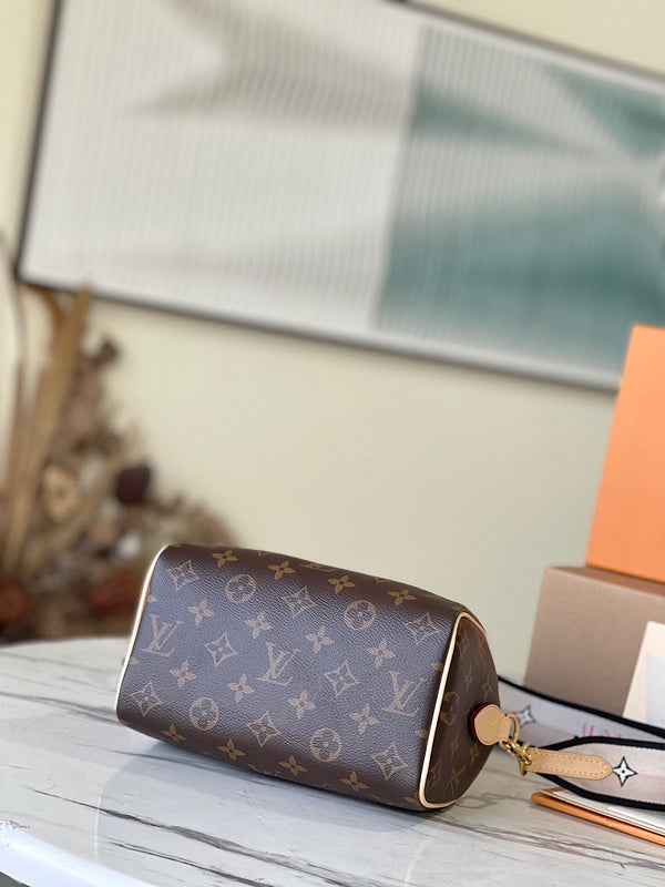 Fashion Lu-Vi bags - 4463