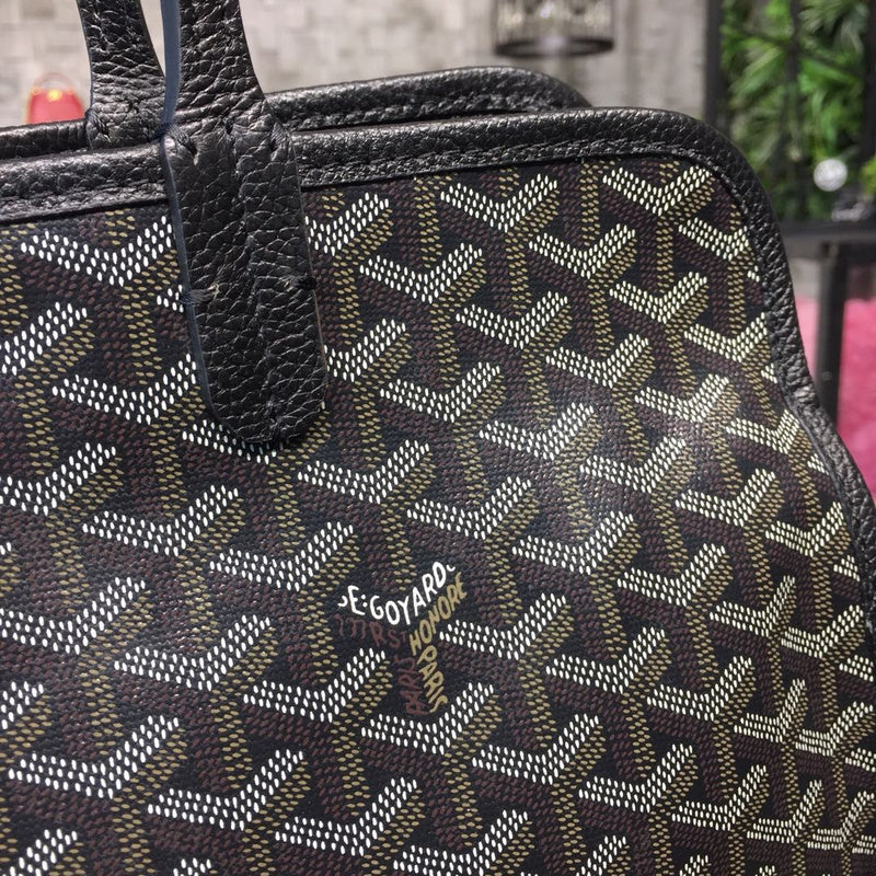 ELE - GOD Bags - 040