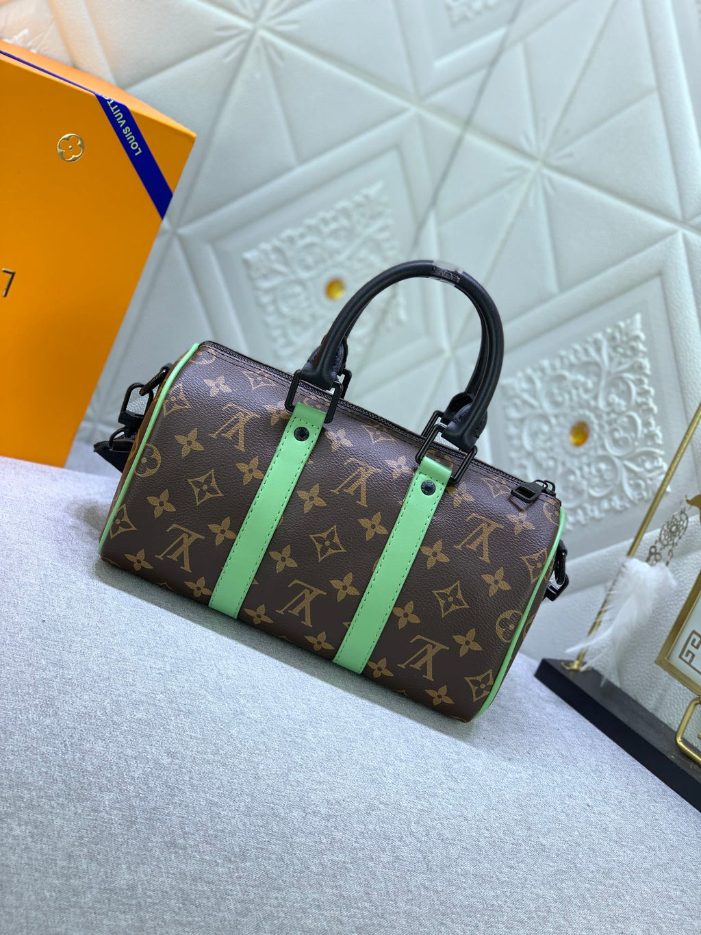 EN - Luxury Bags LUV 794