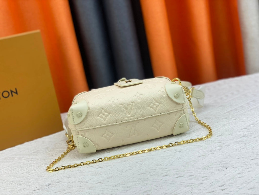 EN - New Arrival Bags LUV 663