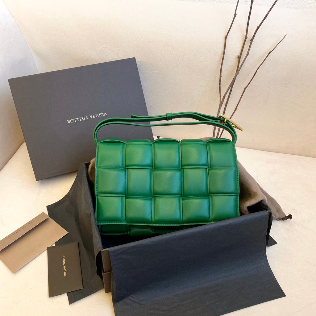 GLAMI Padded Cassette Bag For Women 10.2in/26cm In Green